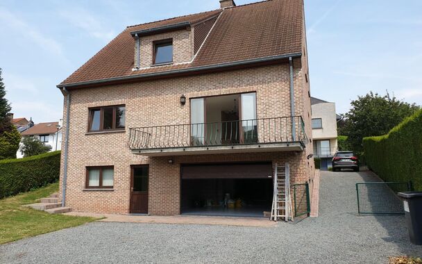 Villa for rent in Sterrebeek