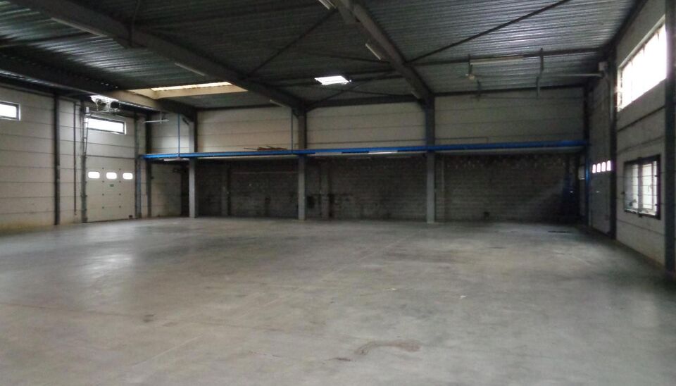 Kantoren & magazijn te huur in Sterrebeek