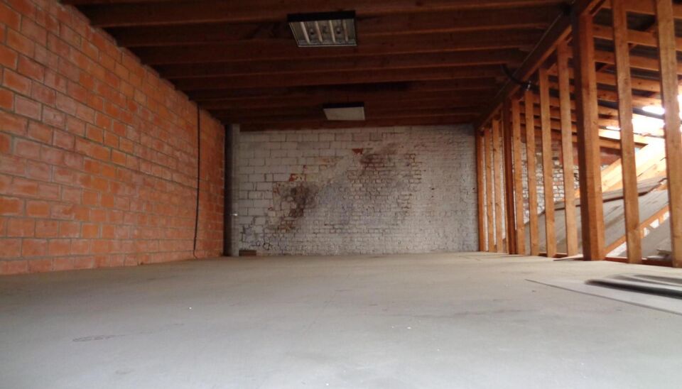 Offices & warehouse for rent in Sterrebeek