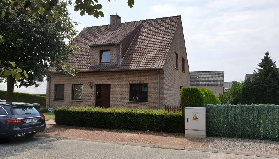 Villa for rent in Sterrebeek