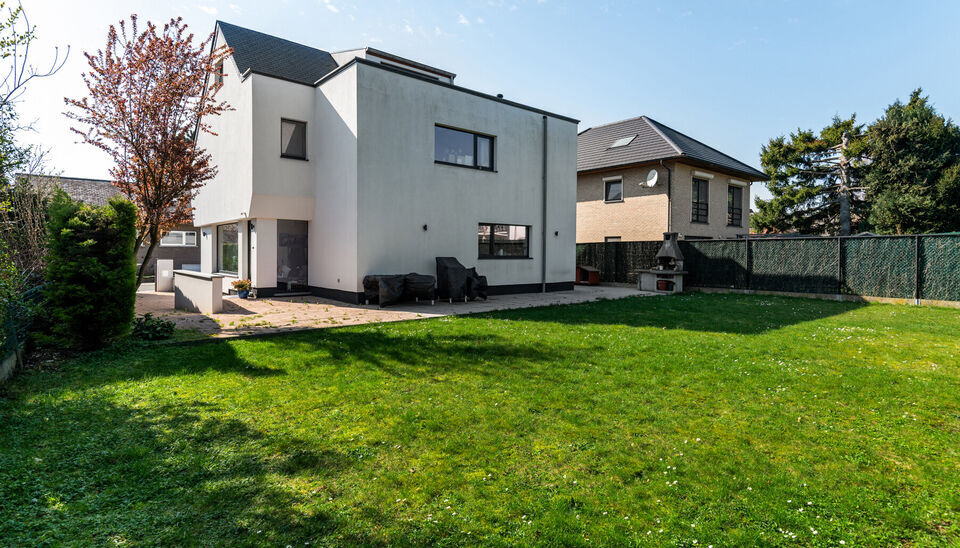 Villa te koop in Sterrebeek